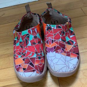 UIN Men's Size 9, Canvas Shoes